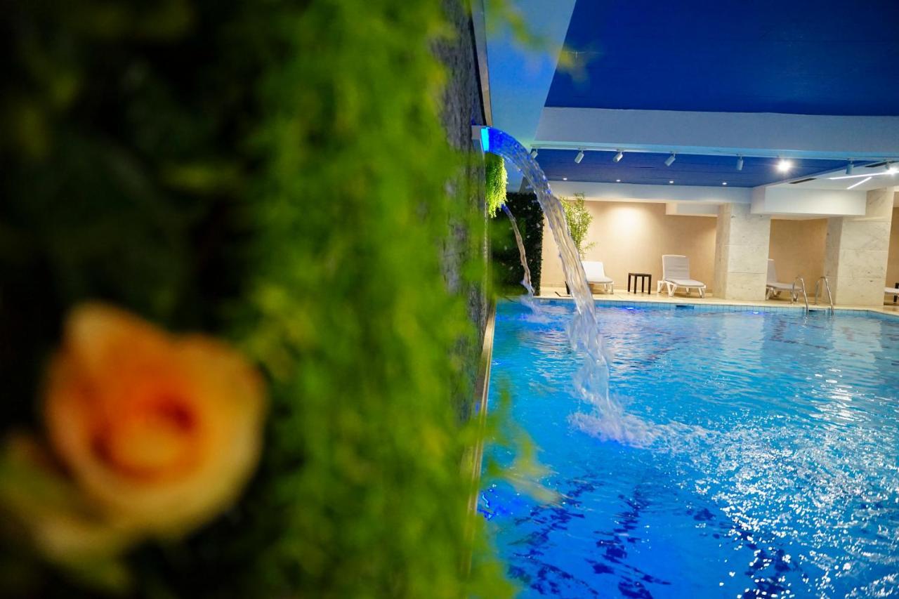 Doanesia Premium Hotel & Spa Mezez Exterior photo